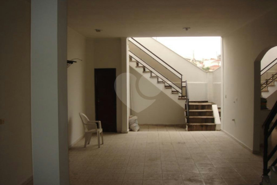Sobrado à venda com 6 quartos, sendo 2 suítes, em Santana, São Paulo, SP