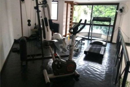 Apartamento em Cambuci