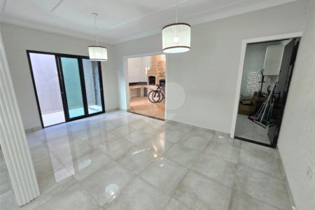 Casa à venda com 3 quartos, sendo 2 suítes, em Portal dos Pinheiros II, Itapetininga, SP