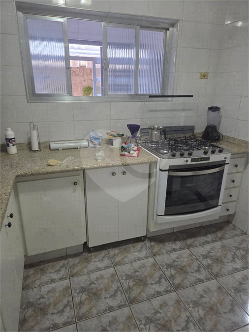 Sobrado à venda com 4 quartos, sendo 1 suíte, em Vila Graciosa, São Paulo, SP