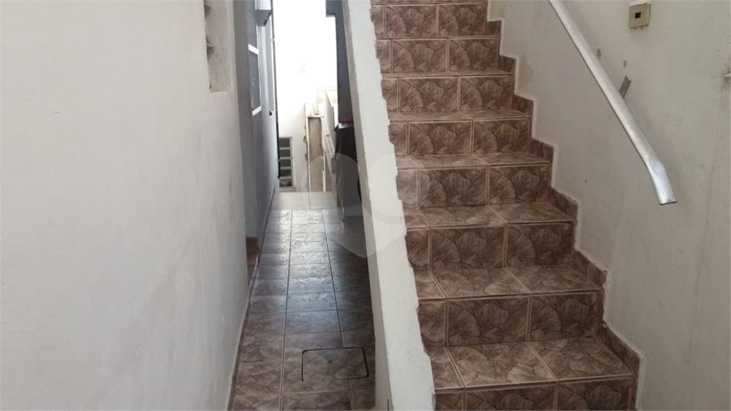 Sobrado à venda com 4 quartos em Jardim Guairaca, São Paulo, SP