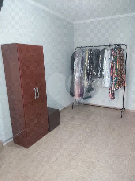Casa de Vila à venda com 4 quartos, sendo 1 suíte, em Vila Medeiros, São Paulo, SP
