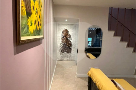 Sobrado à venda com 2 quartos em Vila Uberabinha, São Paulo, SP