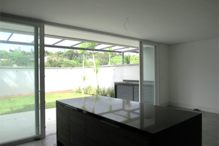 Casa à venda com 4 suítes no condomínio Premiere, São Paulo - SP