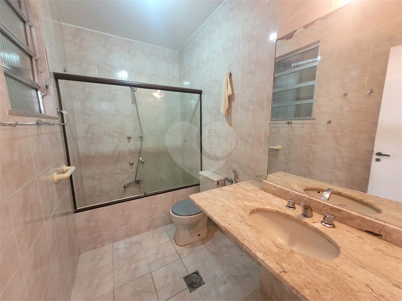 Apartamento para alugar com 3 quartos, sendo 1 suíte, em Tijuca, Rio de Janeiro, RJ