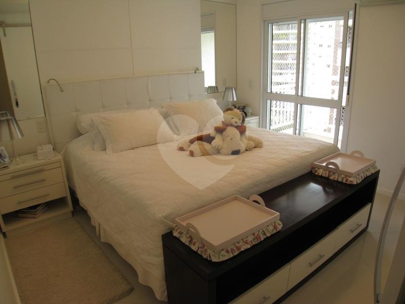 Apartamento à venda com 4 suítes em Morumbi, São Paulo, SP