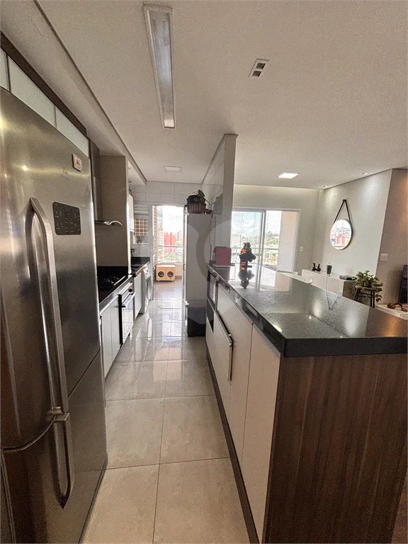 Apartamento com 77m² , 2 dormitórios , sendo 1 suíte , 2 vagas de garagem , a venda no bairro Rudge Ramos.