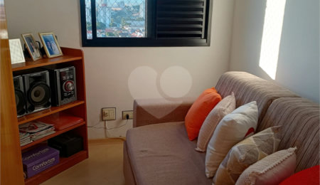 Apartamento à venda com 2 quartos, sendo 1 suíte, em Vila Santana, São Paulo, SP