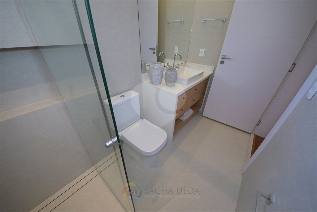 Casa à venda com 4 suítes no condomínio Villa dos Pinheiros, Indaiatuba - SP