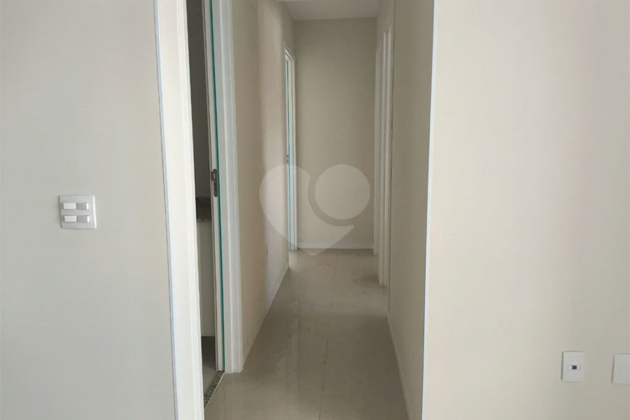 Apartamento à venda com 3 quartos, sendo 1 suíte, em Vila Guilherme, São Paulo, SP