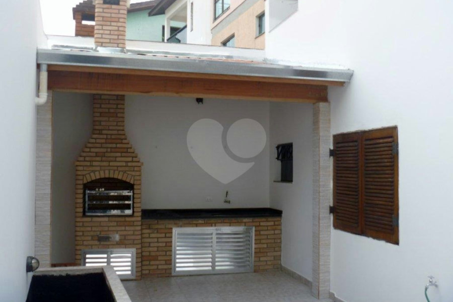 Sobrado à venda com 4 suítes em Tremembé, São Paulo, SP