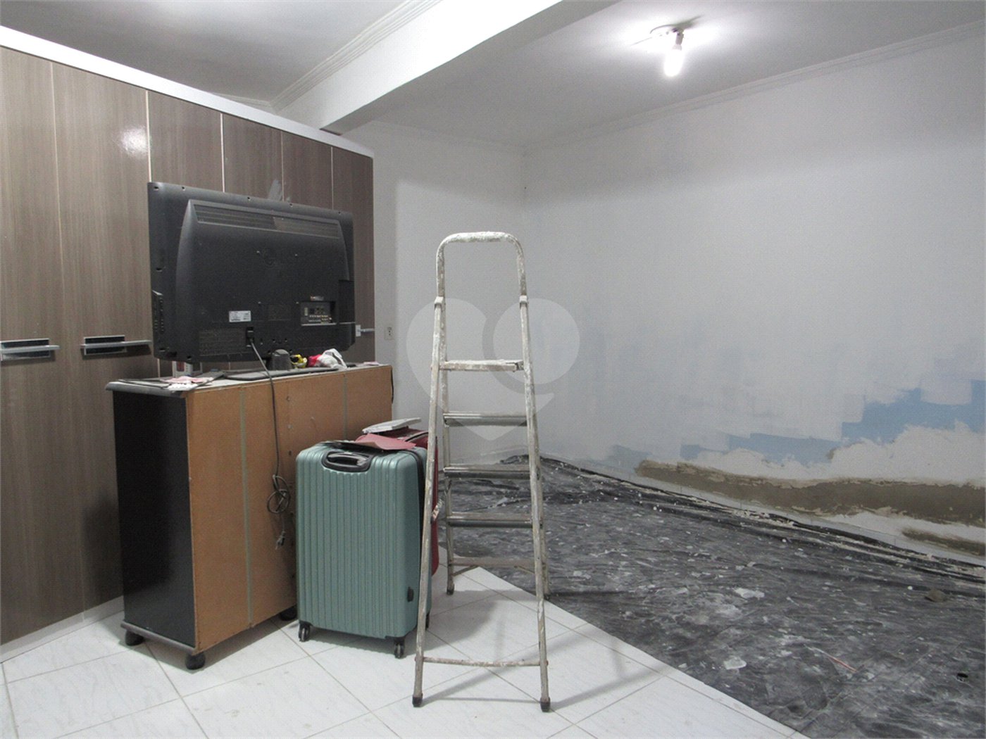 Casa à venda com 2 quartos, sendo 1 suíte, em Cidade Edson, Suzano, SP