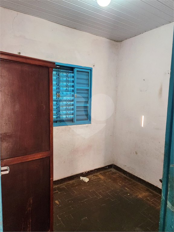 Casa à venda com 4 quartos em Vila Xavier (vila Xavier), Araraquara, SP