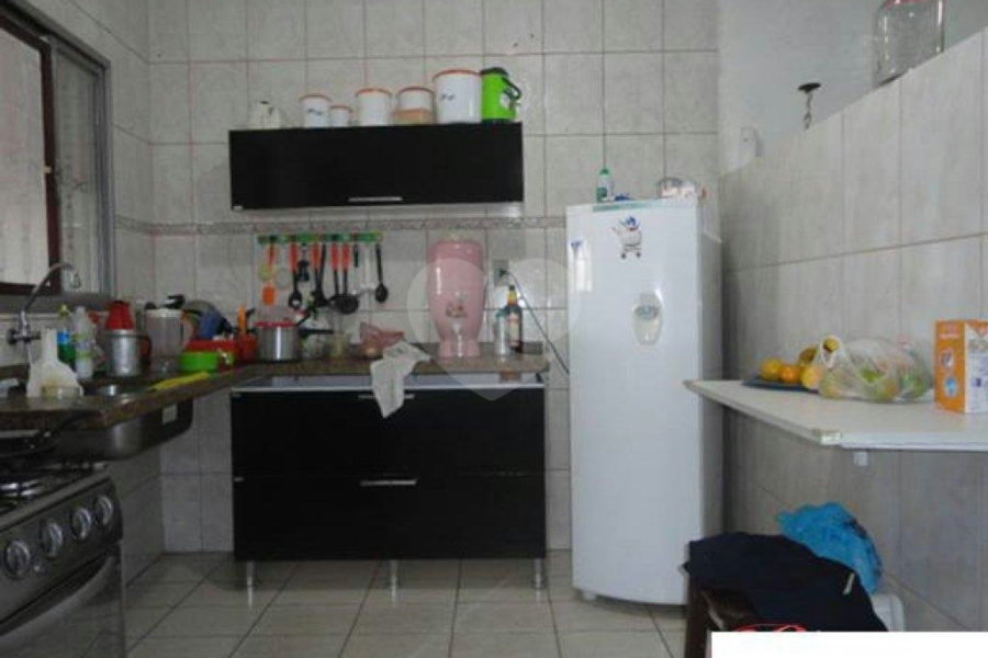 Casa de Vila à venda com 6 quartos em Jardim Peri, São Paulo, SP