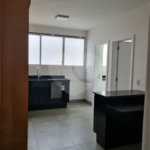 Apartamento à venda com 3 quartos, sendo 1 suíte, em Jardim América, São Paulo, SP