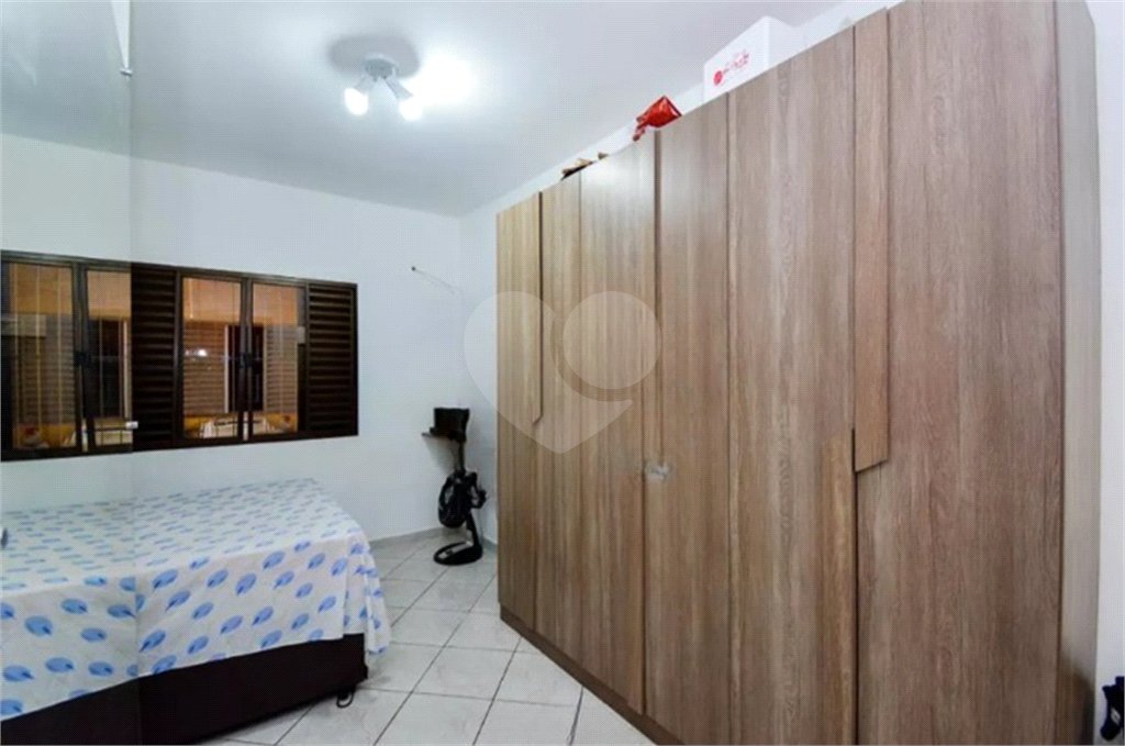 Casa à venda com 3 quartos, sendo 1 suíte,  em Jardim Aida, Guarulhos, SP