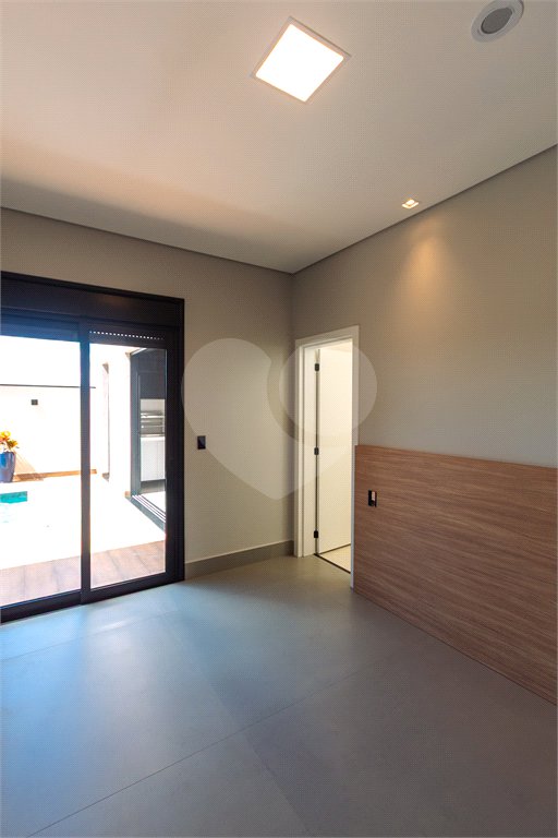 Casa à venda com 3 suítes no condomínio Jardim Residencial Dona Maria Candida, Indaiatuba - SP