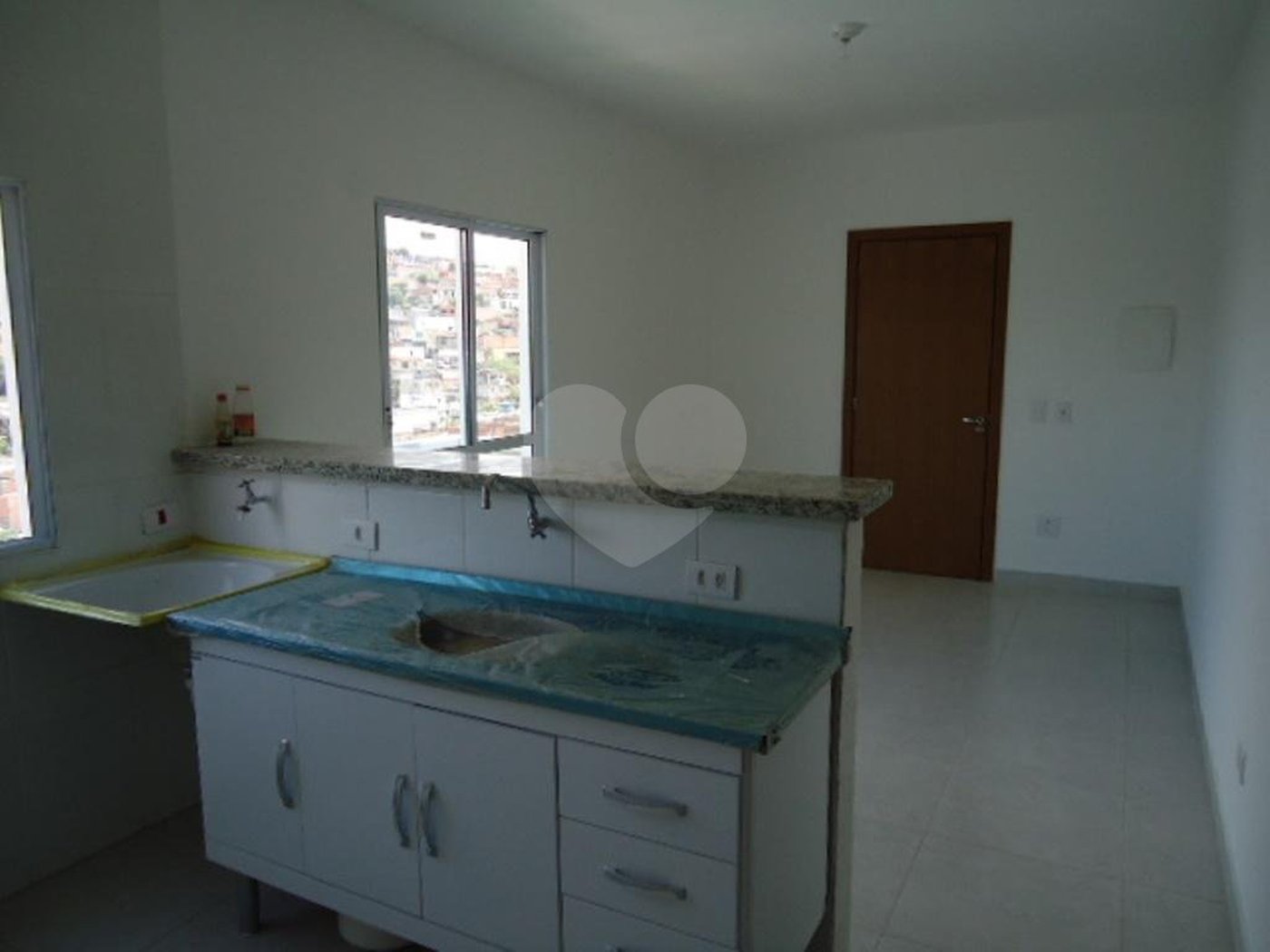 Apartamento à venda com 2 quartos em Parque Suburbano, Itapevi, SP