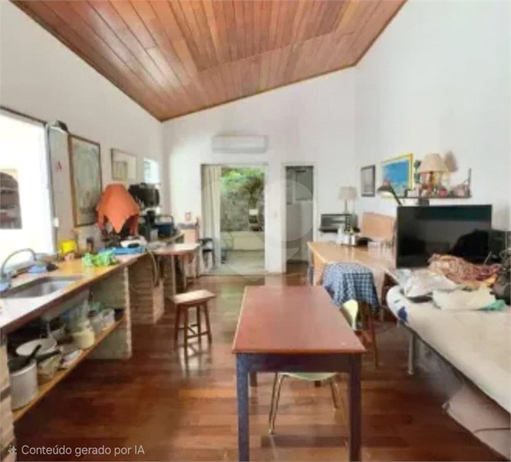 Casa à venda com 3 quartos, sendo 2 suítes, em Jardim Botânico, Rio de Janeiro, RJ