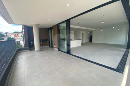 Apartamento à venda com 3 suítes em Perdizes, São Paulo, SP