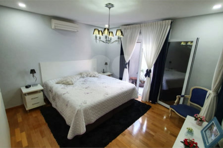 Sobrado à venda com 5 quartos, sendo 3 suítes,  em Jardim Franca, São Paulo, SP