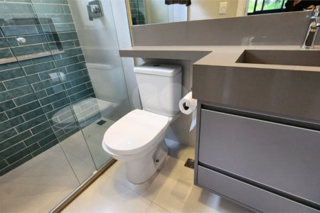 Casa à venda com 3 suítes no condomínio Via Castelli, Louveira - SP