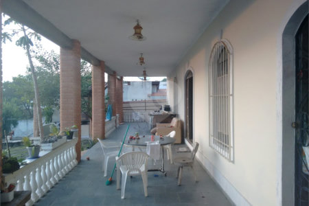 Casa à venda com 5 quartos, sendo 2 suítes, no condomínio Terras de Santa Rosa, Salto - SP