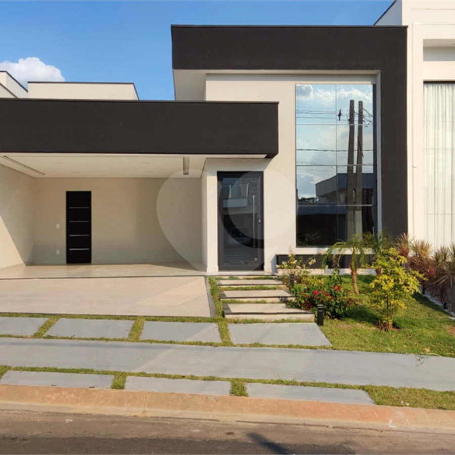 Casa à venda com 3 suítes no condomínio Residencial Viena, Indaiatuba - SP