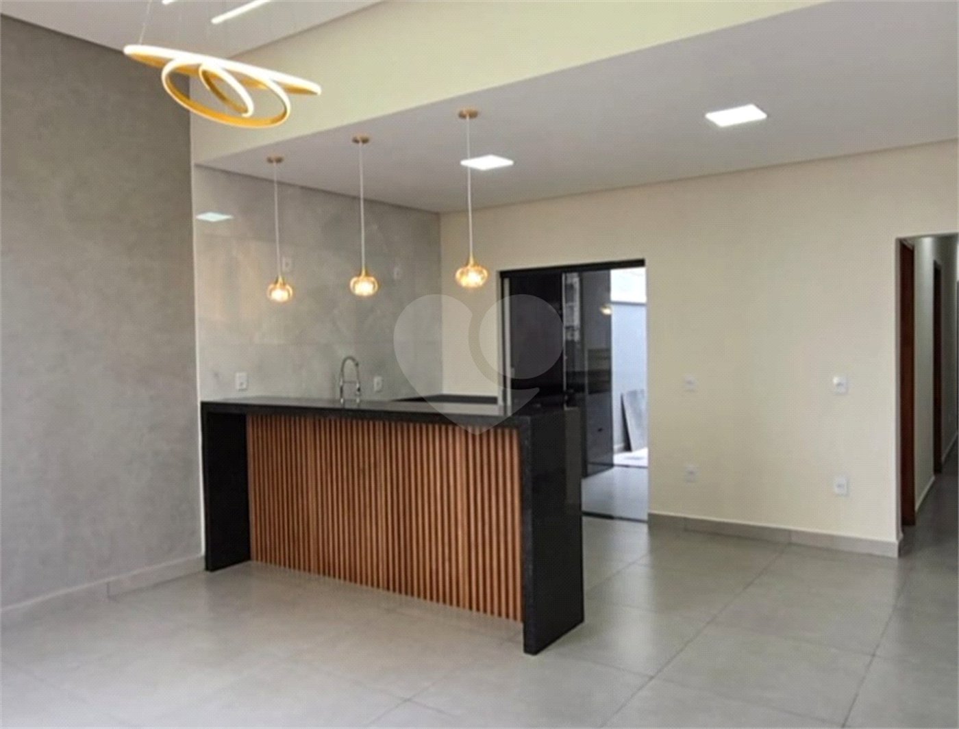 Casa à venda com 3 quartos, sendo 1 suíte, em Vila Barão, Sorocaba, SP