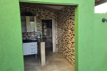 Casa à venda com 2 quartos em Ressaca, Atibaia, SP