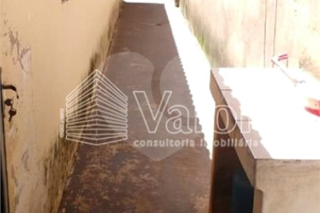Casa térrea no Jd Hikari são Carlos