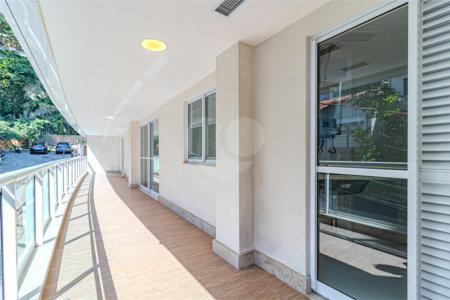 Apartamento à venda com 3 quartos, sendo 1 suíte, em Lagoa, Rio de Janeiro, RJ