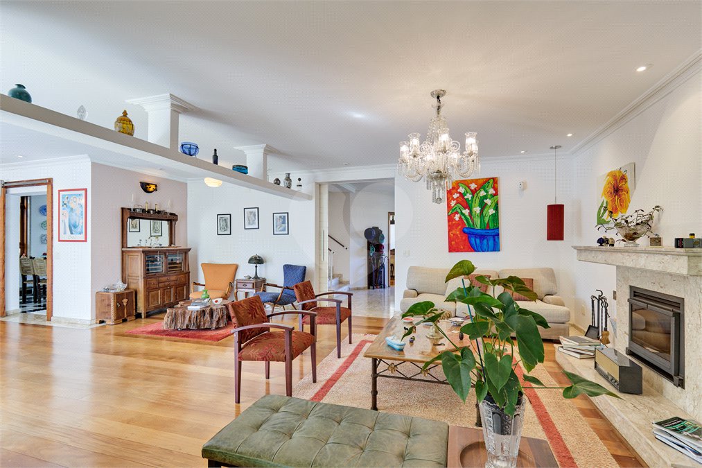 Casa à venda com 4 suítes no condomínio Fontana Verde, São Paulo - SP