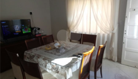 Sobrado à venda com 2 quartos em Vila Guilherme, São Paulo, SP