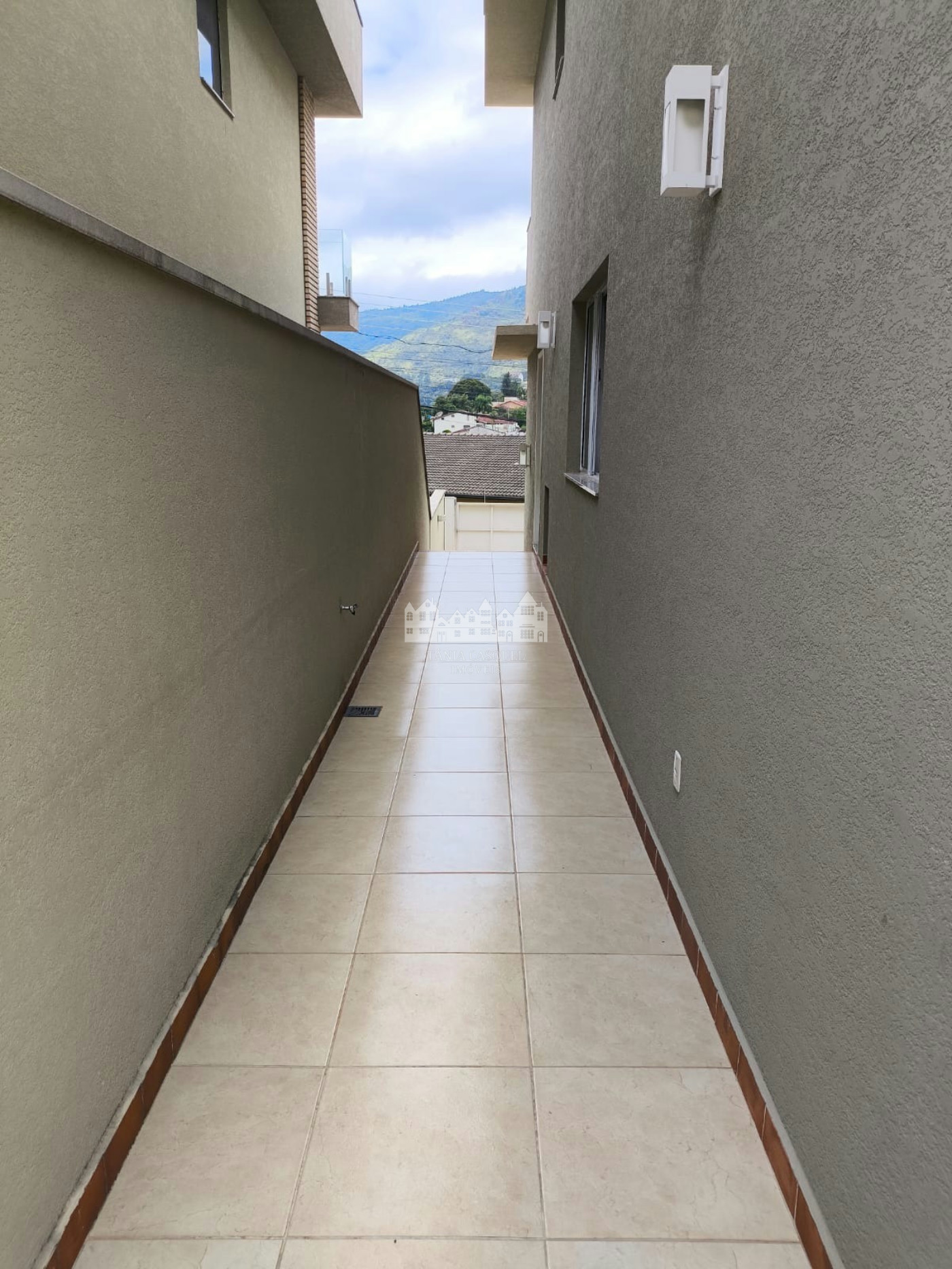 Casa à venda com 3 suítes em Jardim Maristela, Atibaia, SP
