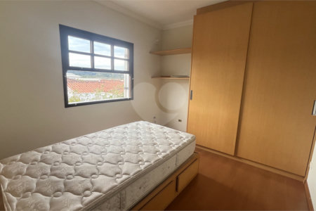 Sobrado à venda ou para alugar com 4 quartos, sendo 2 suítes, em Jardim Terceiro Centenário, Atibaia, SP