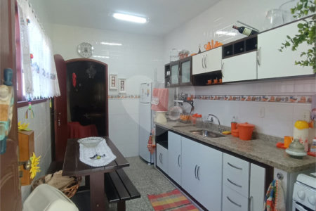 Casa à venda com 3 quartos, sendo 1 suíte, em Rasa, Armação dos Búzios, RJ