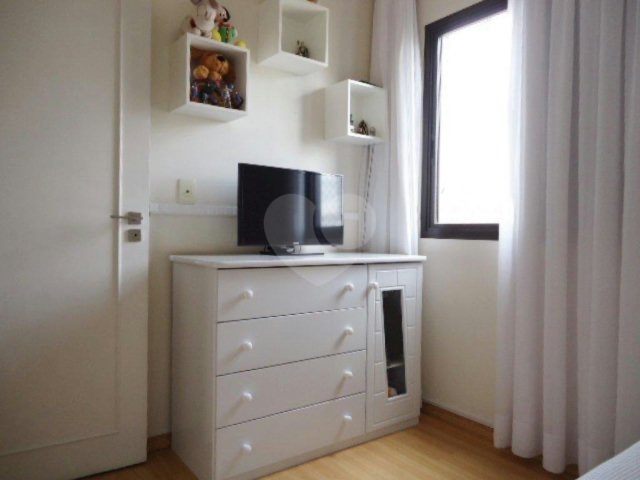 Apartamento à venda com 3 quartos, sendo 1 suíte,  em Vila Guilherme, São Paulo, SP