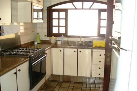 Sobrado à venda com 3 quartos, sendo 1 suíte, em Vila Gustavo, São Paulo, SP