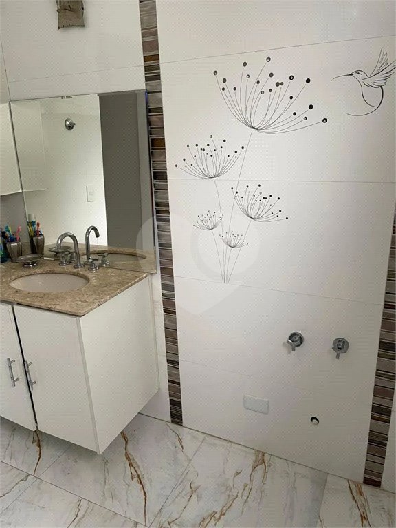 Sobrado à venda com 3 suítes em Vila Euclides, São Bernardo do Campo, SP
