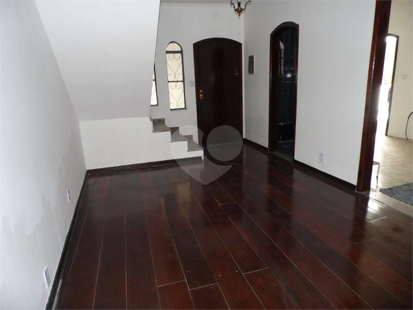 Casa à venda com 5 quartos, sendo 3 suítes, em Vila São Francisco, São Paulo, SP
