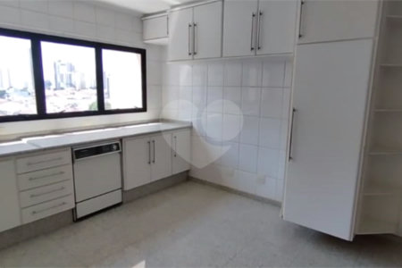 Apartamento à venda com 3 quartos, sendo 1 suíte, em Vila Gomes Cardim, São Paulo, SP