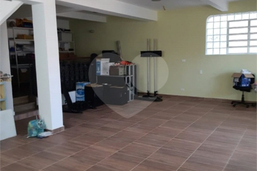 Sobrado à venda com 3 quartos, sendo 2 suítes, em Vila Paulicéia, São Paulo, SP