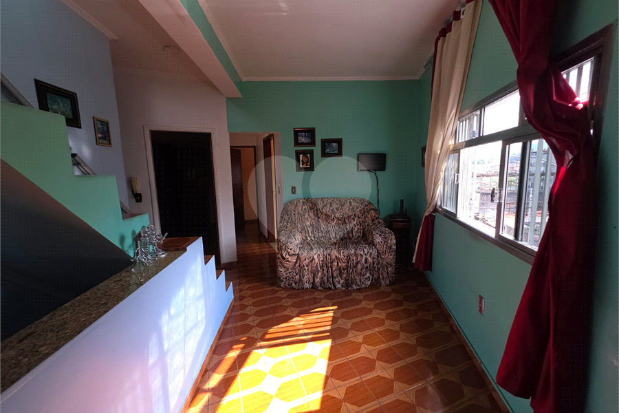 Sobrado à venda com 4 quartos, sendo 2 suítes, em Vila Nova Cachoeirinha, São Paulo, SP