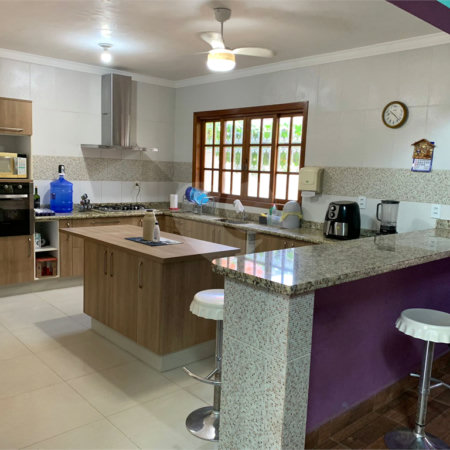 Casa à venda com 3 quartos, sendo 2 suítes, em Jardim Celani, Salto, SP