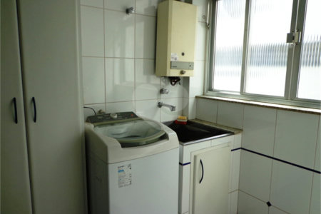 Apartamento à venda com 3 quartos, sendo 1 suíte, em Santa Cecília, São Paulo, SP