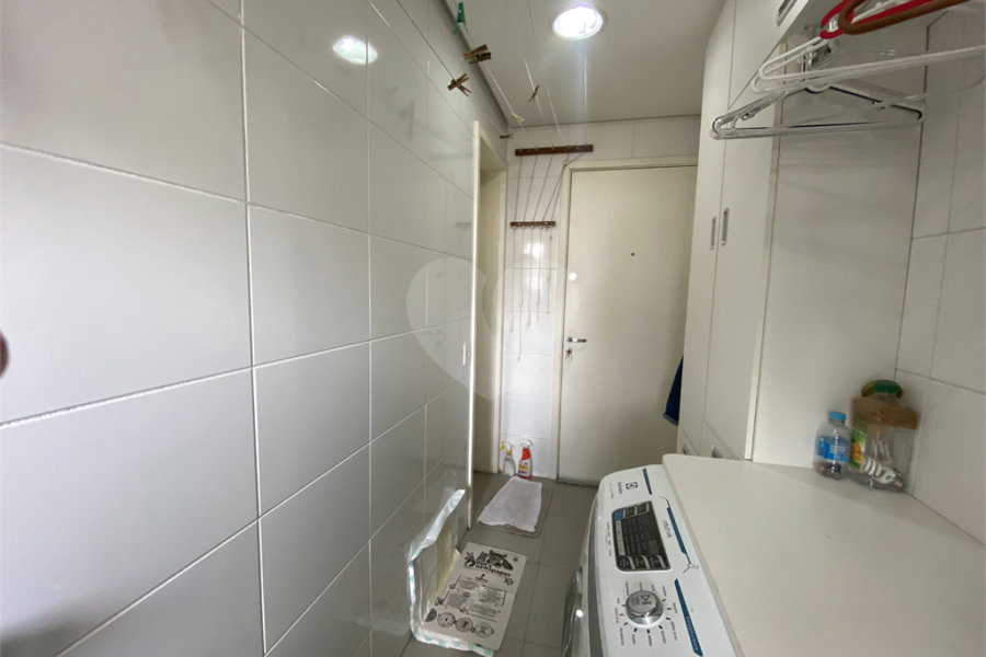 Apartamento à venda com 3 suítes em Santana, São Paulo, SP