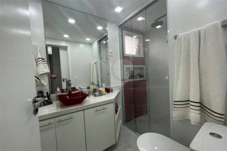 Apartamento à venda com 2 suítes em Barra Funda, São Paulo, SP