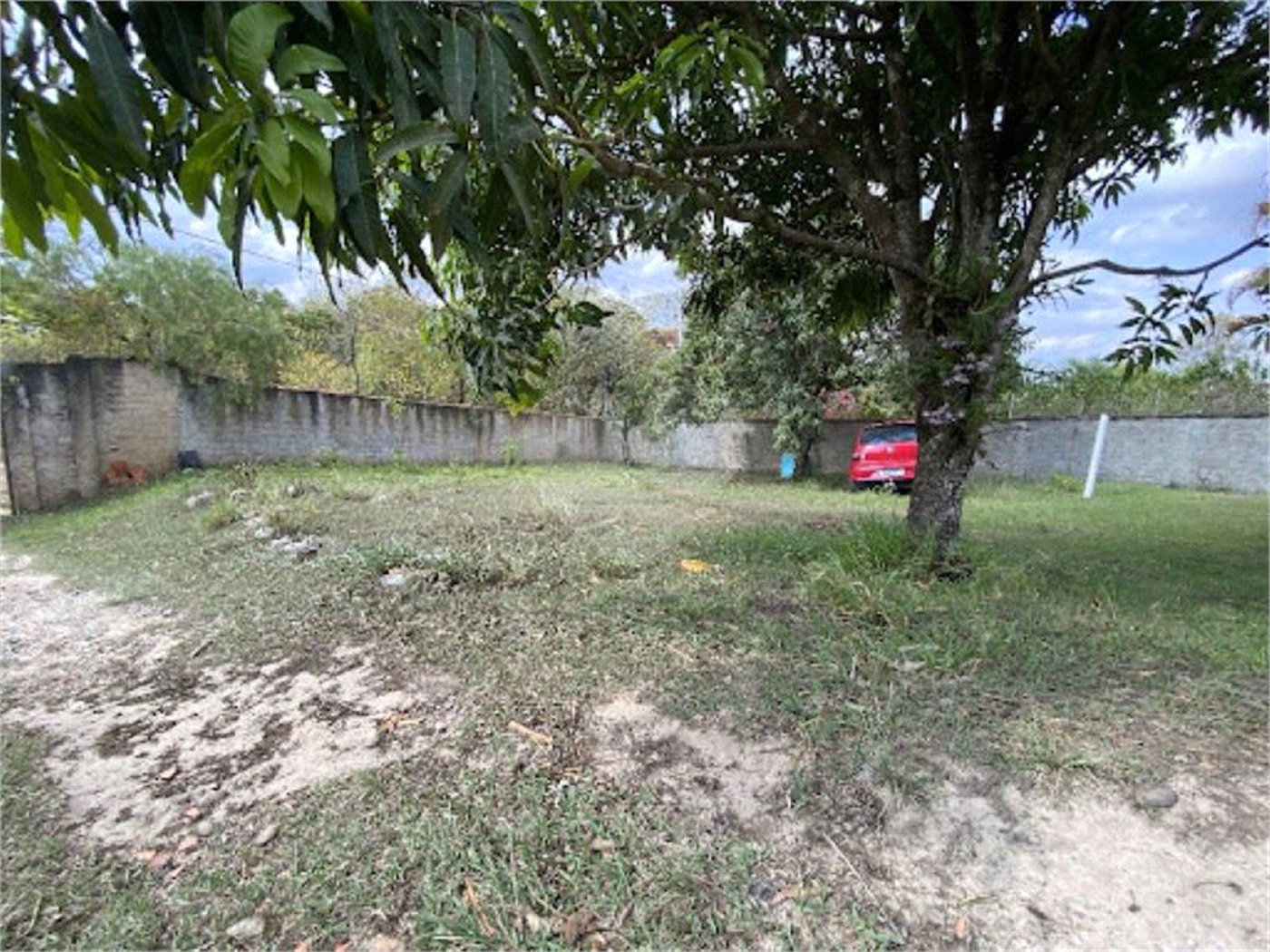 Chácara à venda com 3 quartos, sendo 1 suíte, em Jardim Buru, Salto, SP