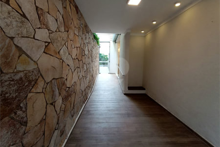 Casa para alugar com 4 quartos, sendo 1 suíte, no Centro, Itapetininga, SP
